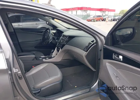 2013 Hyundai Sonata Limited 2.0T z USA, uszkodzony, nr VIN 5NPEC4AB4DH699579